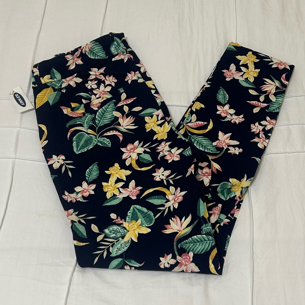 Old Navy High Rise Floral Print Pixie Pants Women’s (NWT)
